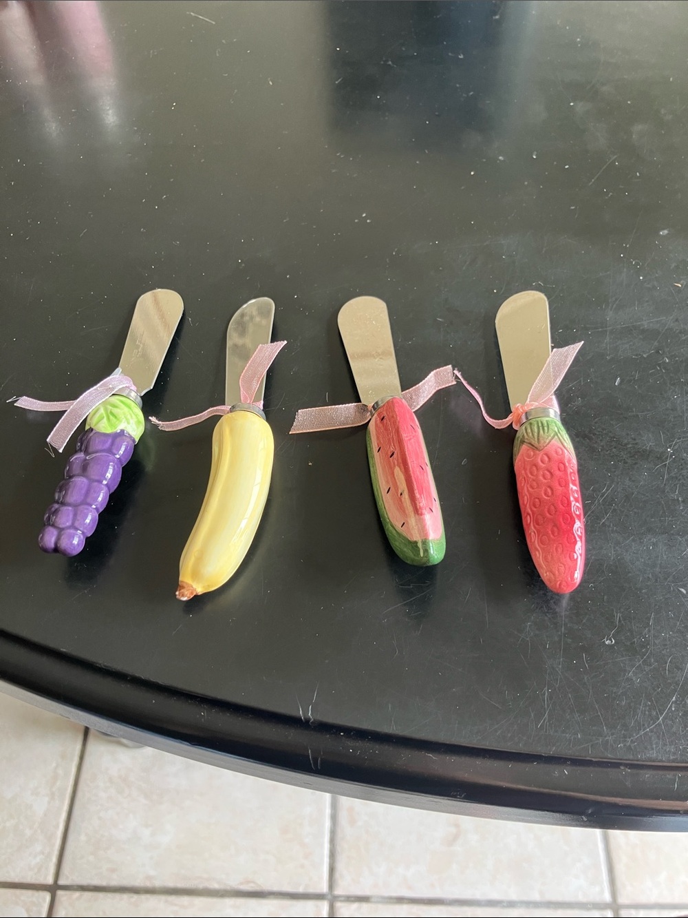 Fruit Handle Spreader Set - Grape, Banana, Watermelon, Strawberry